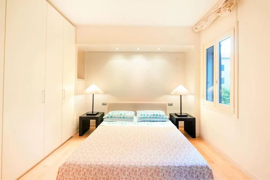 Ca' Santa Eufemia, Cozy And Classy, Sleep 4 Veneza Itália